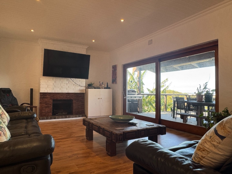 4 Bedroom Property for Sale in Poortjies Western Cape